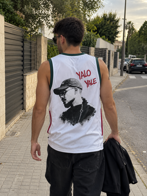 Iván C.